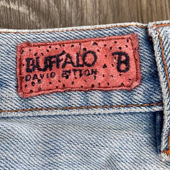 Vintage Denim Shorts - Picture 4 of 10